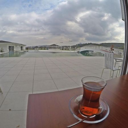 Mourouj Gloria White Palace Hotel & Spa Yalova  Exterior photo
