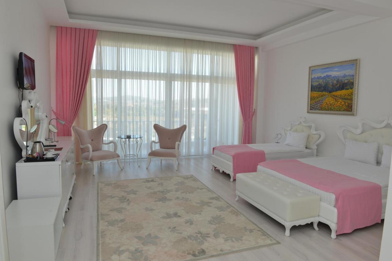 Mourouj Gloria White Palace Hotel & Spa Yalova  Exterior photo