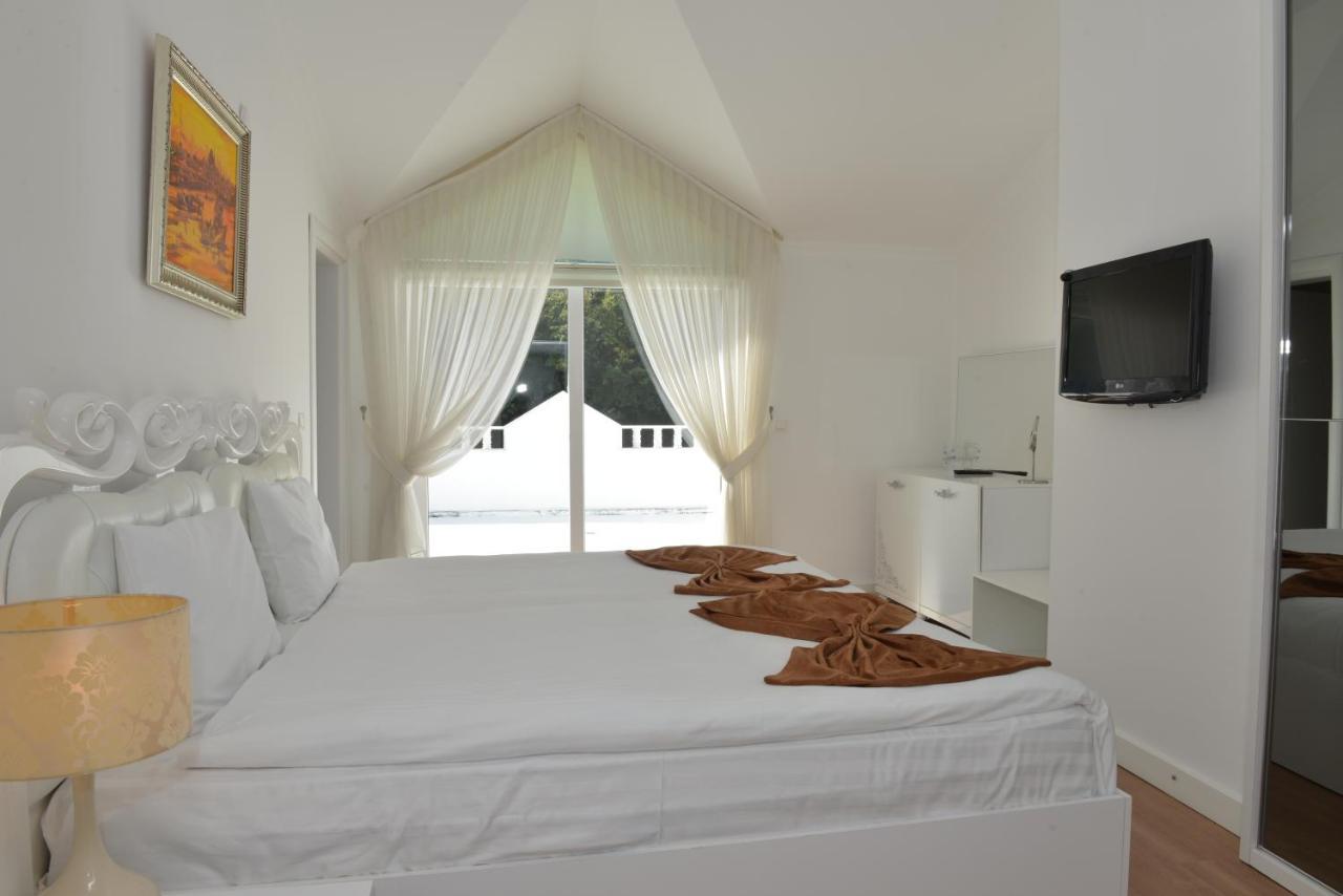 Mourouj Gloria White Palace Hotel & Spa Yalova  Exterior photo