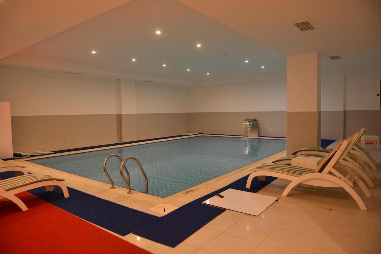 Mourouj Gloria White Palace Hotel & Spa Yalova  Exterior photo